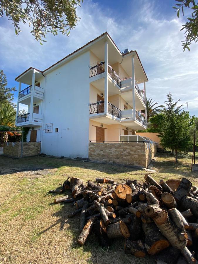 Appartement Elsa Haus à Potos Extérieur photo